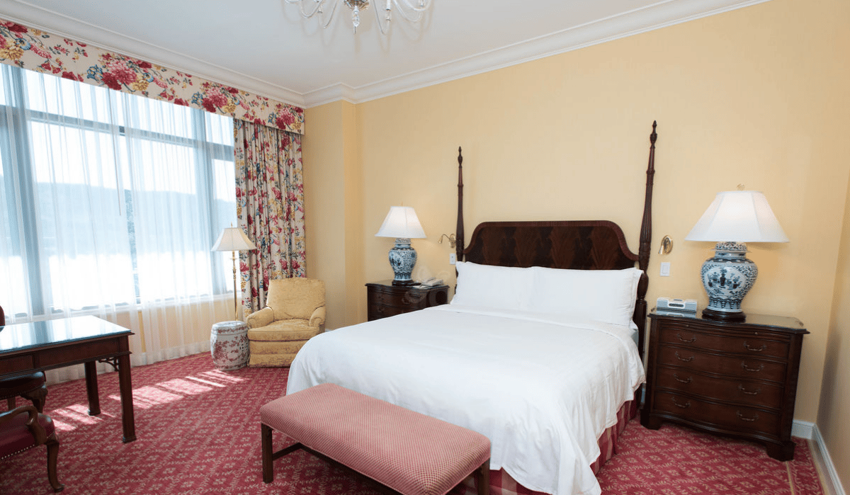 Four Seasons CA Hotel Furniture Liquidation